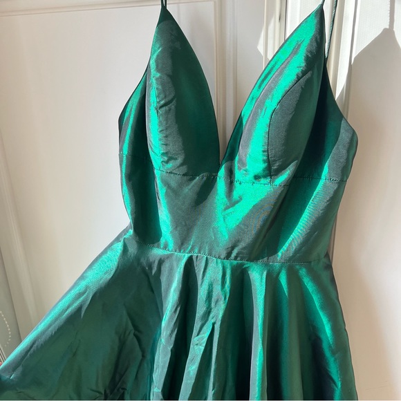 Sherri Hill Green Emerald Prom Dress - Picture 10 of 16